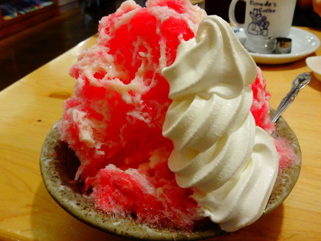 いちご&練乳・ソフト氷_コメダ珈琲店 京都八幡店