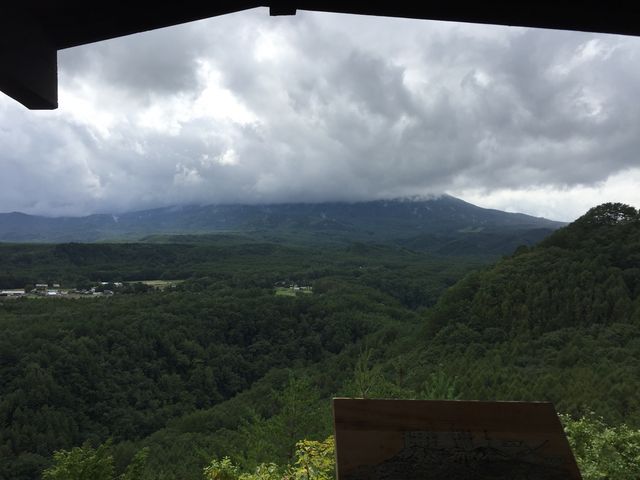 展望台から。雲がなければ御嶽山が一望出来る。_九蔵峠