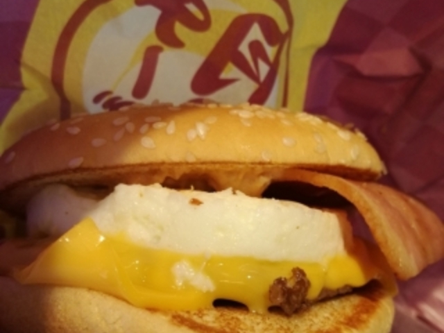 期間限定チーズ月見☆_マクドナルド122羽生店