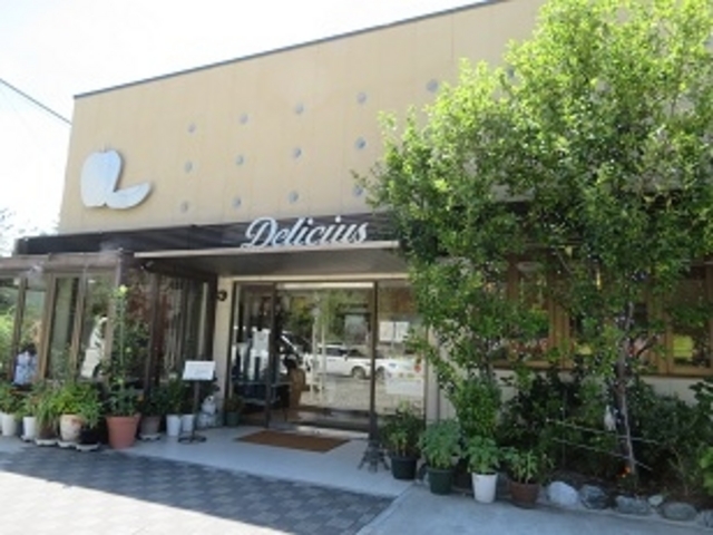 Delicius パスティチュリア・デリチュース 箕面本店_Delicius パスティチュリア・デリチュース 箕面本店