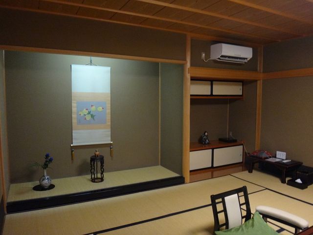 落ち着いた客室です。_胡蝶