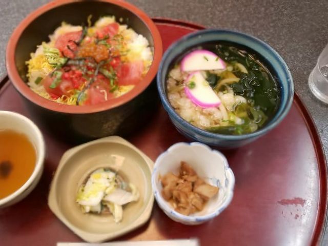 手こね寿司セット_レストラン三紀