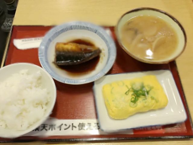だし巻も鯖の煮付けも○_桜井食堂