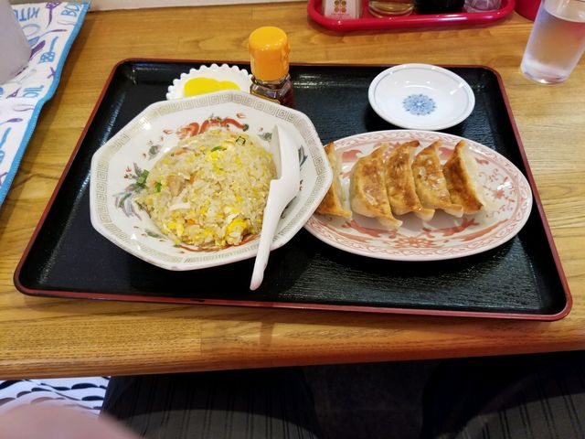 半炒飯と餃子_大連