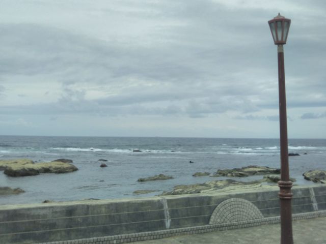 『目の前に 海』。_散歩カフェ