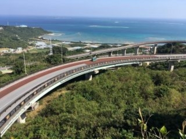 気持ちよく走れます!_ニライカナイ橋