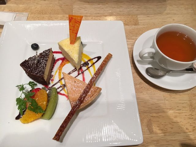 大満足ケーキセット_ルタオ パトス