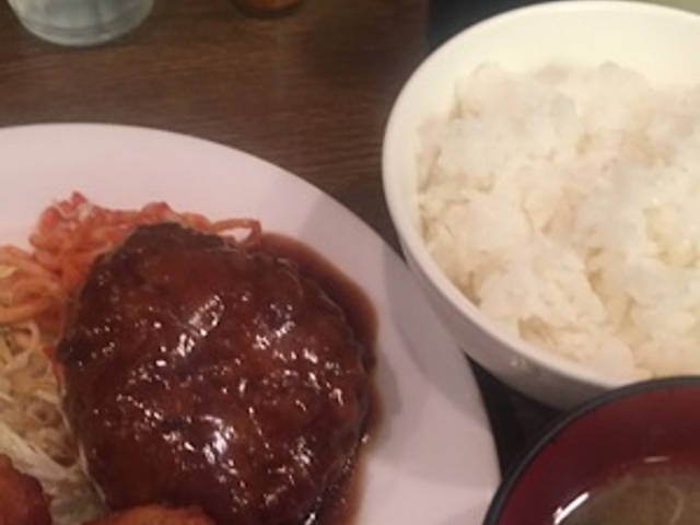 定食です。_キッチン大正軒