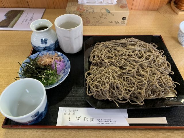 ざるそば大盛(十割蕎麦)_伯蕎庵しばた