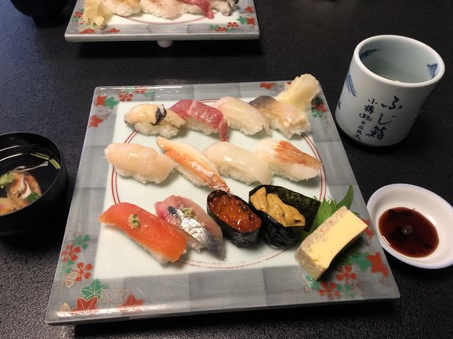 季節の握りセット_ふじ鮨 小樽店