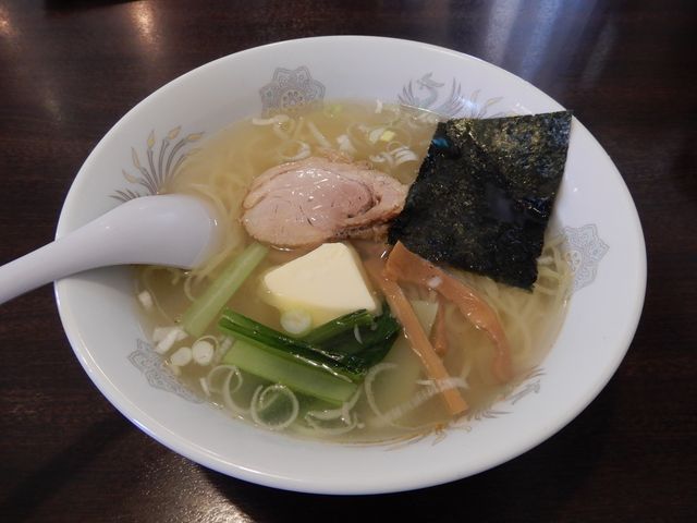 ちょっとリッチに塩バターラーメン_りんりんラーメン