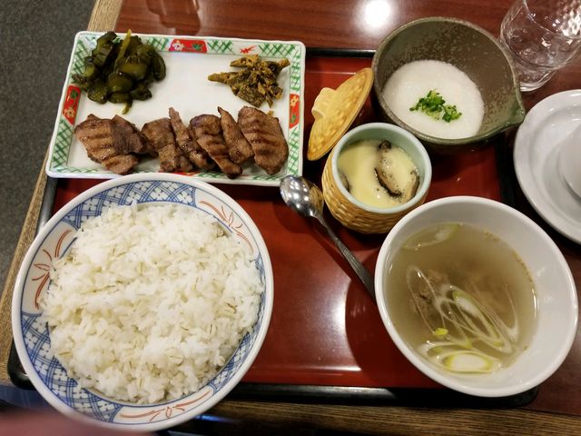 牛タン御膳_まるまつ釜石店