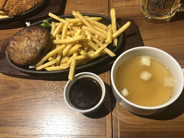 ランチ_怪獣酒場 新橋蒸溜所