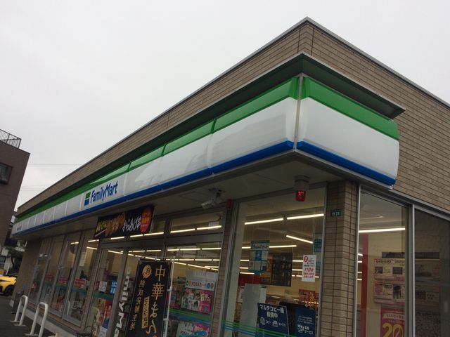 外観です_ファミリーマート座間ひばりが丘二丁目店