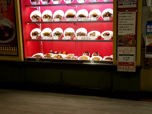 メニューも豊富です_カレーハウス リオ ジョイナス店