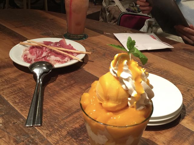 【ブルックリン パーラー Brooklyn Parlor】生ハムとマンゴーパフェ_Brooklyn Parlor ブルックリン パーラー