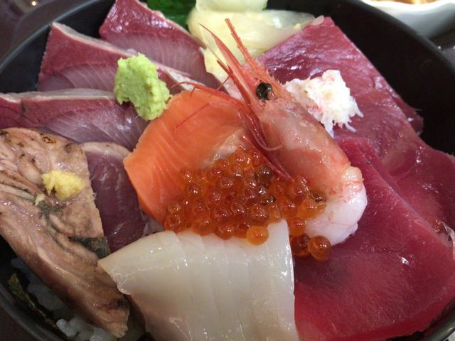 海鮮丼_中央食堂