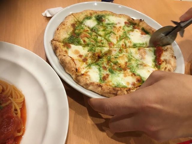 モチモチピザ!_ガスト 藤沢用田店