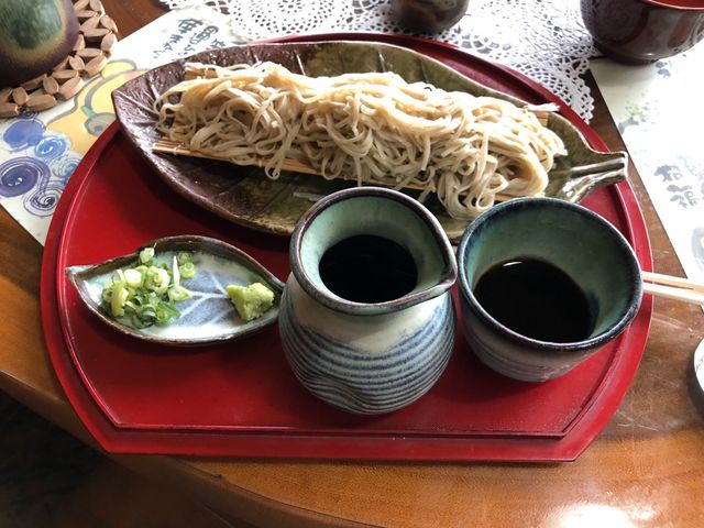 そば処さかい4(石臼挽き十割そば普通盛り)_そば処さかい