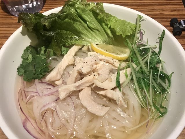 フォー_コムフォー 池袋サンシャインシティ店