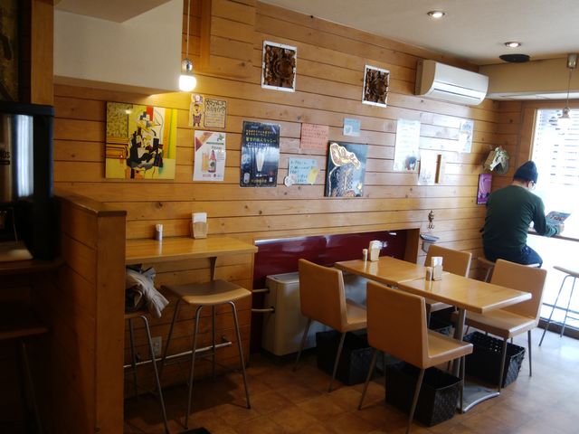 お店の内観です_ピカンティ 札幌駅前店