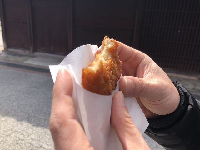 今回はコロッケ_千成亭 別館 華見