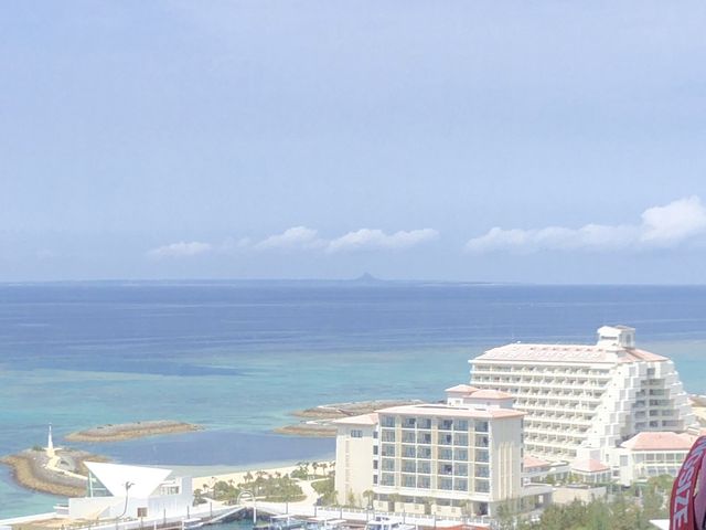 窓から伊江島が見えました。_カフー リゾート フチャク コンド・ホテル