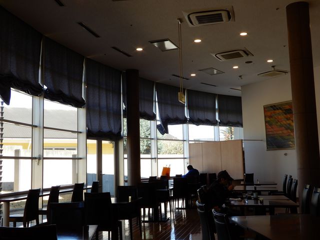 開放的な店内_ザ・テラス