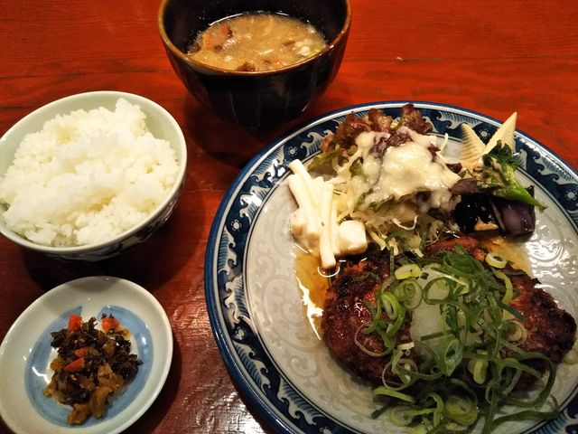 一膳飯屋 りぃぼん