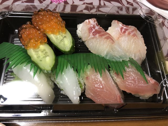 タイ/ハマチががきれはし?_スシロー大野城大城店