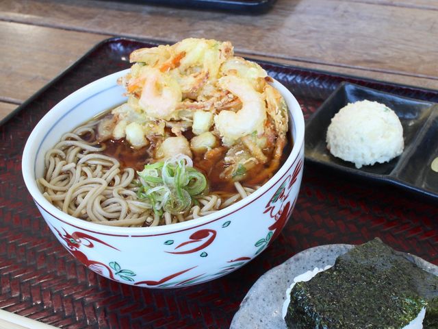 かなりおいしいです_江丹別そば処穂の香