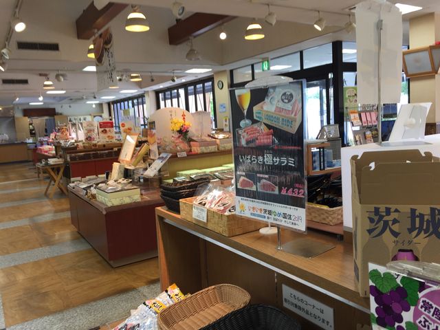 店内_亀じるし 本店