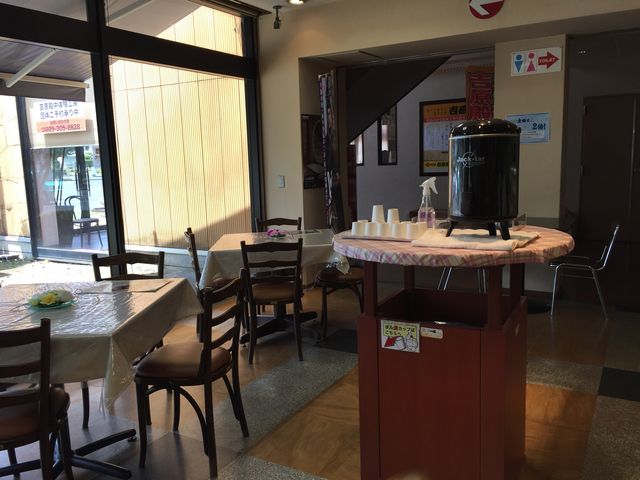 イートインコーナー_亀じるし 本店