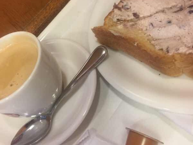 小倉ホイップトーストです。_ベックスコーヒーショップ板橋店