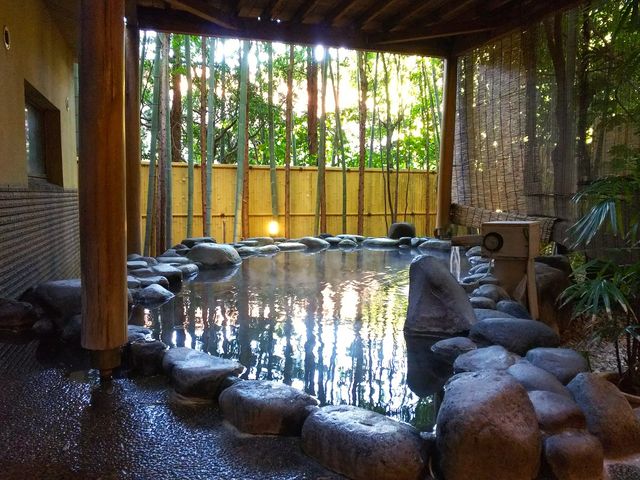小涌谷の温泉。(本館)_箱根小涌谷温泉 水の音