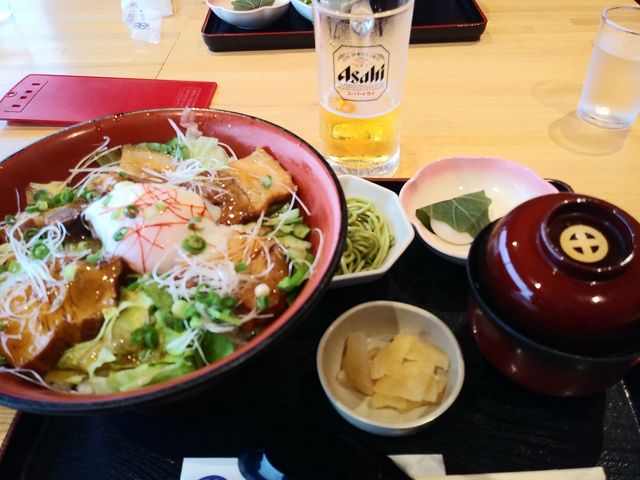 角煮の丼_仙巌園 潮香亭