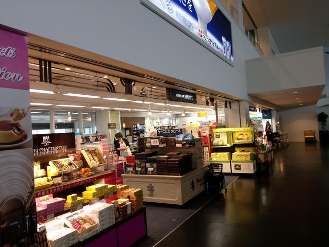 売店です_神戸空港ターミナル