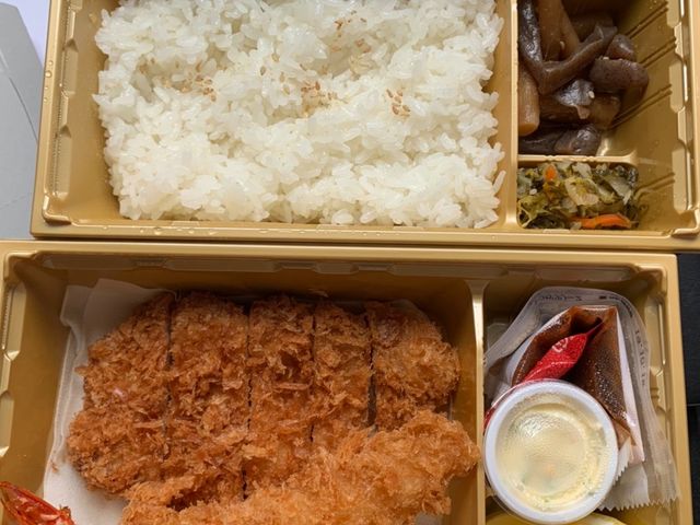 とんかつとエビフライ弁当_とんかつ浜勝 出島店
