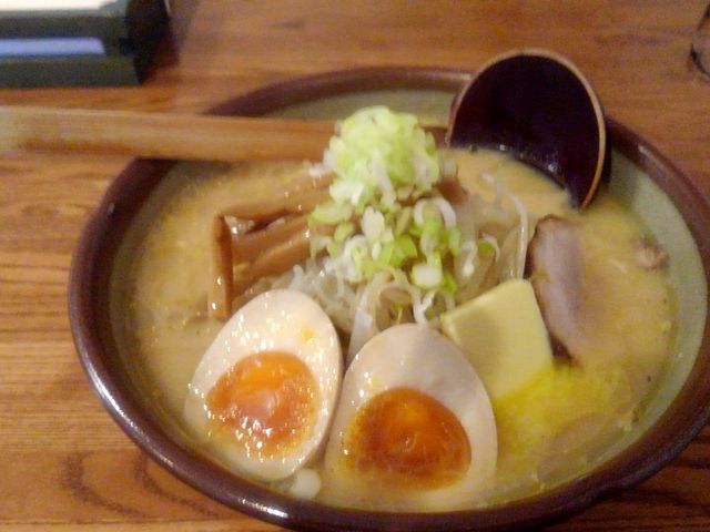 味玉をトッピングして1.000円
秀作 味噌バターミルク!_めんくら