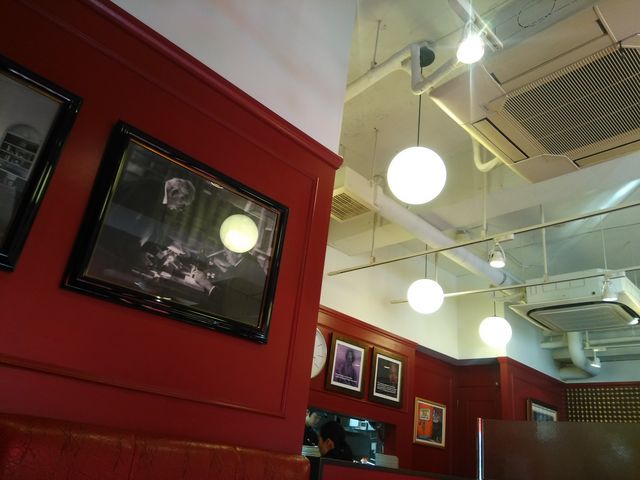 内装_ブラザーズ 銀座店 (BROZERS’ )