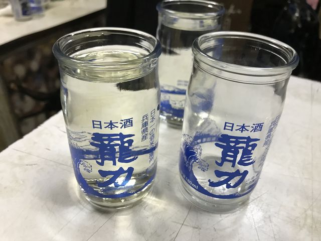 名物「龍力」のワンカップ_山下酒店