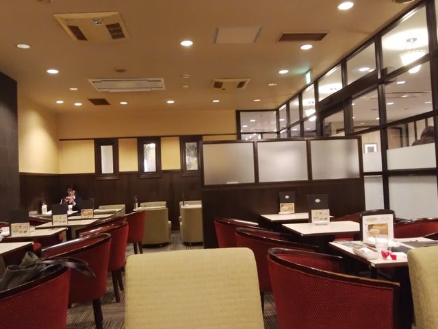 もうこのゆったりとした喫煙席に来ることはないでしょう。_ルノアール日本橋高島屋前店