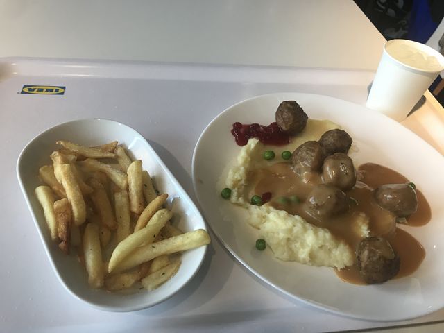 ポテトs.ミートボール_IKEA立川