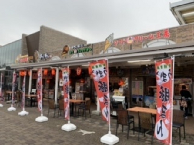 人気店が並んでます_EXPASA談合坂サービスエリア(上り線)