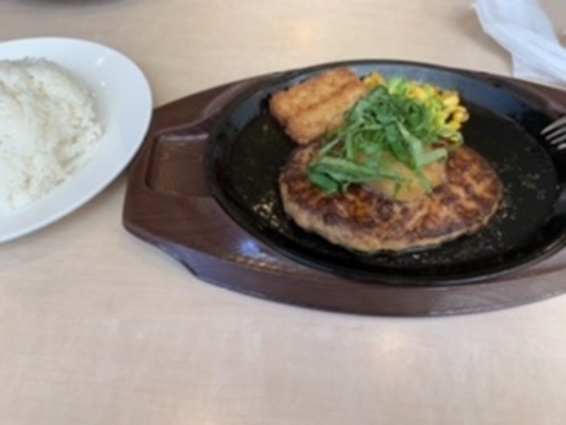 おろしハンバーグ_ガスト 向ヶ丘遊園駅前店
