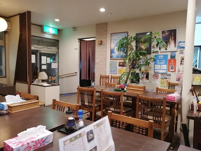 店内_美の吉食堂