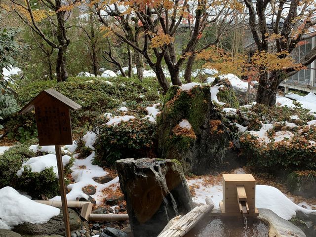 飲泉_三朝館