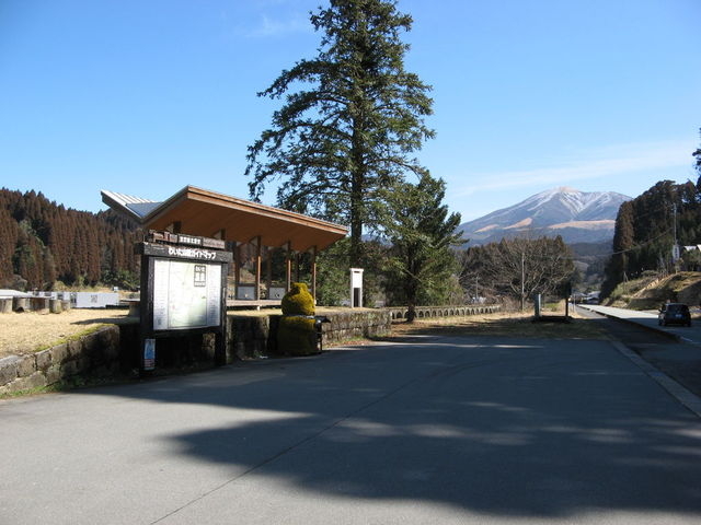 北里駅跡_旧国鉄宮原線遊歩道