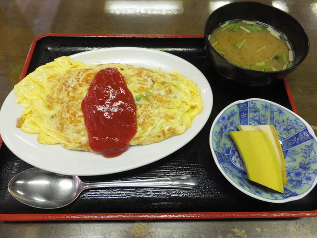 懐かしい味のオムライス_先頭館