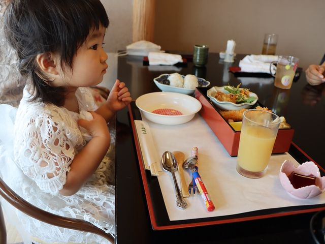 可愛い一人目の孫
お子様ランチ_京料理 濱登久 福屋広島駅前店